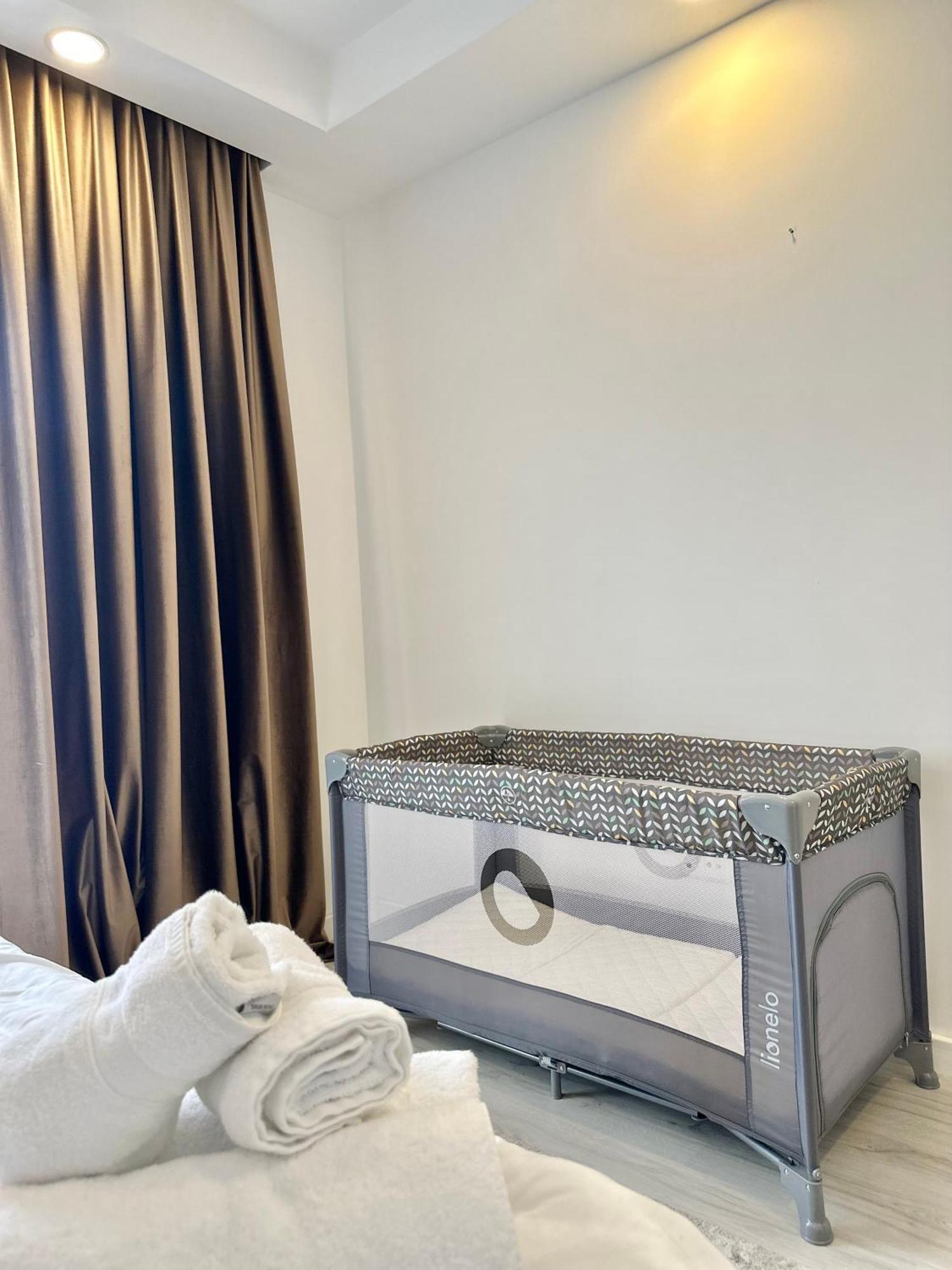 3 Rooms A502 Stayinn By Cosmopolis Bukarest Kültér fotó